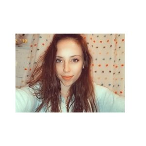 Meet your Posher, Katelynn